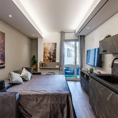 アパート Domus Castello Estense フェラーラ