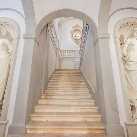 Domus Castello Estense Apartment