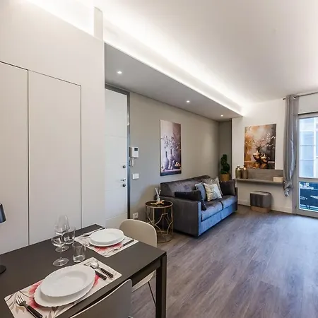 Domus Castello Estense * פררה